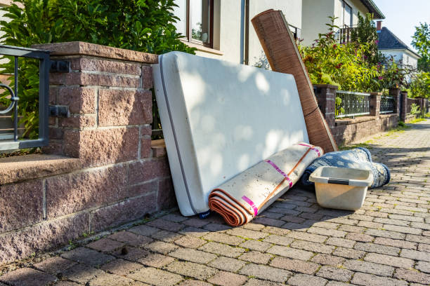 Best Commercial Cleanout Services  in Colma, CA